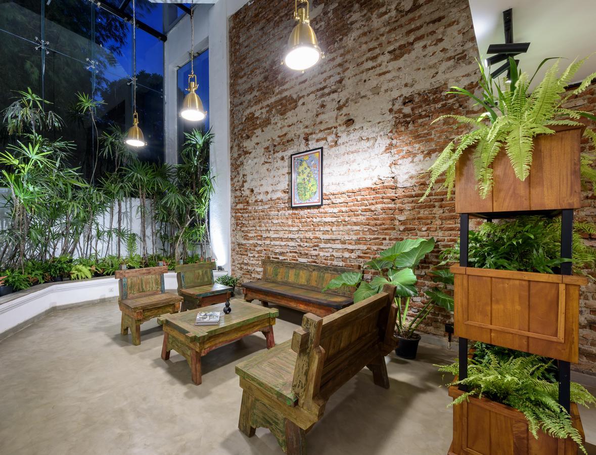 Bed and Breakfast Fern Коломбо Экстерьер фото